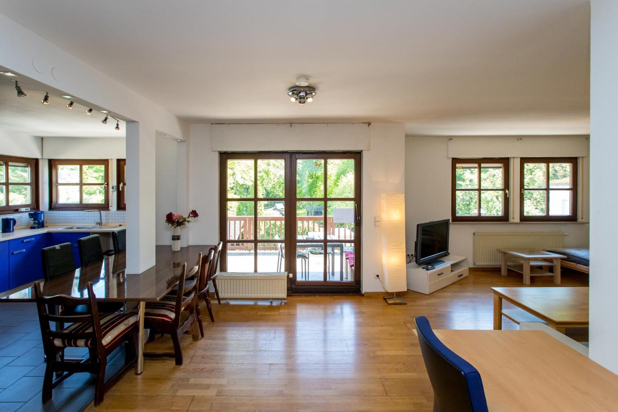 Ferienwohnung Mit 123Qm Fuer 8 Personen Mit Sehr Grossem Garten, Einfache Innen-Ausstattung Leipzig Exterior photo