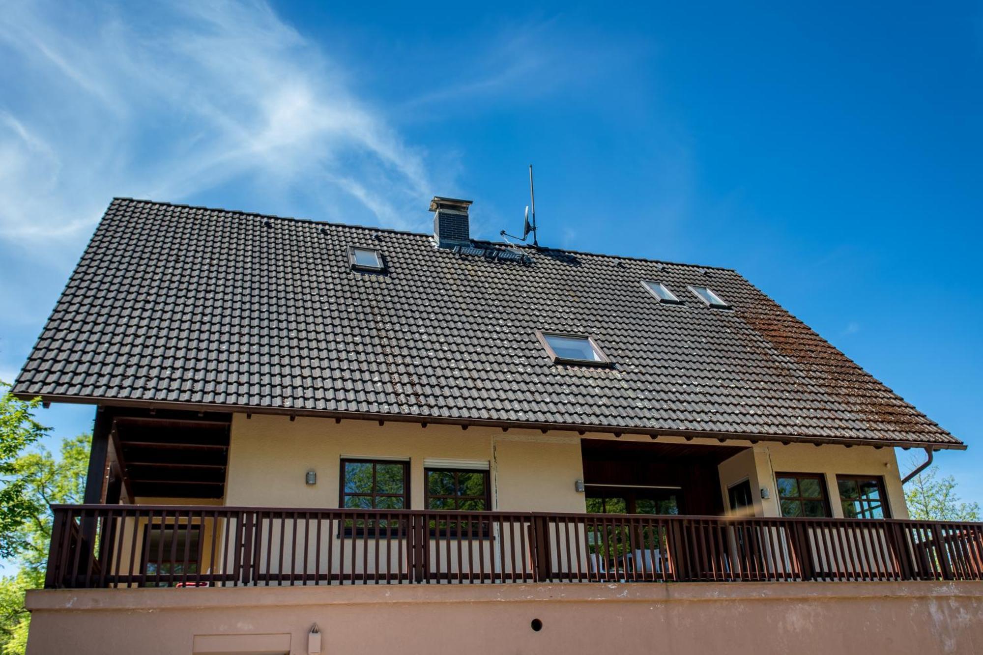 Ferienwohnung Mit 123Qm Fuer 8 Personen Mit Sehr Grossem Garten, Einfache Innen-Ausstattung Leipzig Exterior photo